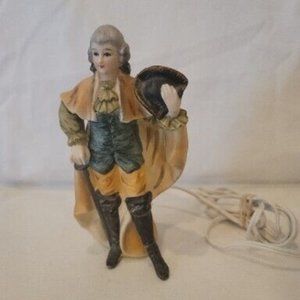 Vintage Underwriters Laboratories Portable Lamp 18th Century Man w/ Hat 93,191